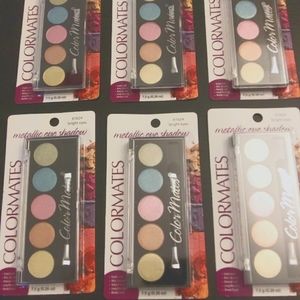 SOLD.COLORMATES Bright Eyes shadow